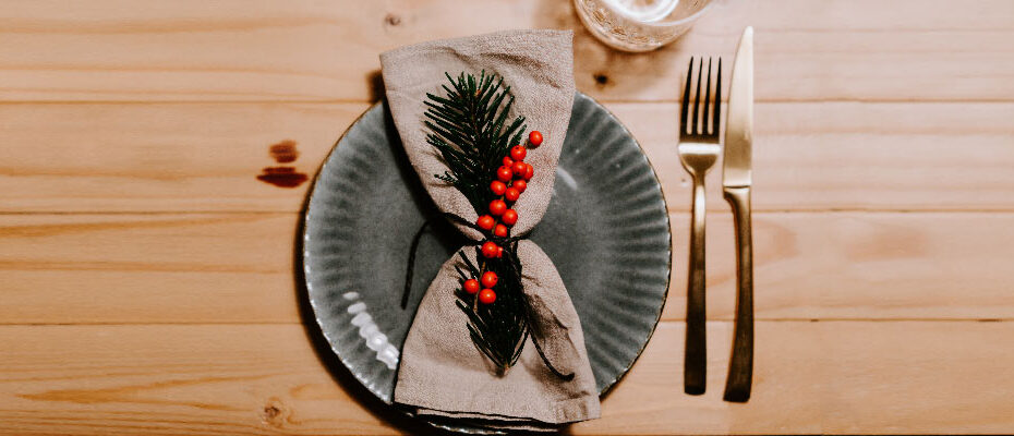 APPARECCHIARE LA TAVOLA A NATALE: IDEE, FOTO E CONSIGLI